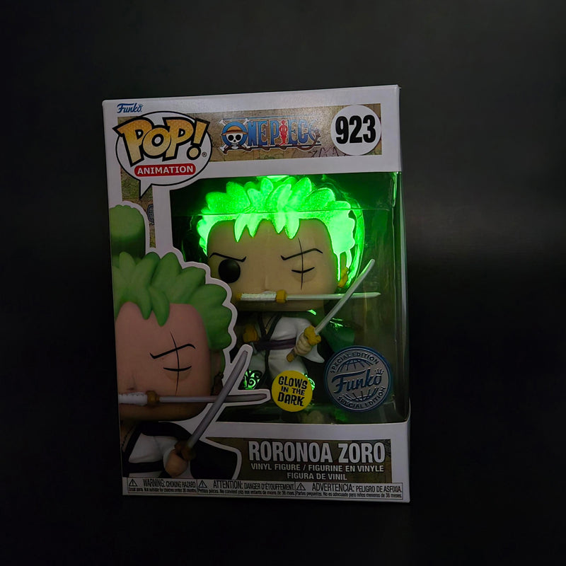 *PRÉ RESERVA* Funko POP! Animation One Piece Roronoa Zoro GITD Special Edition - 923